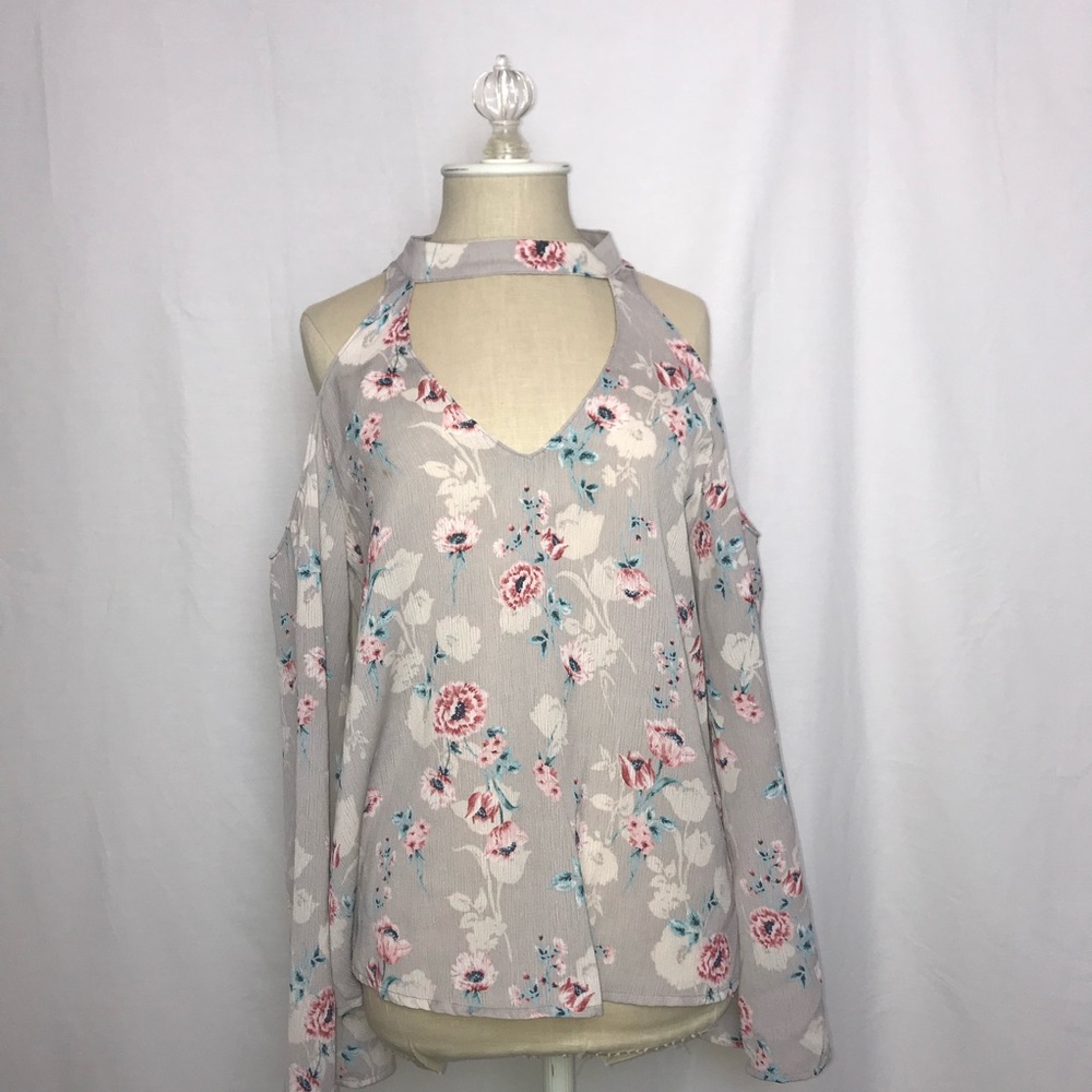 Lush | Floral Cold Shoulder Blouse w/ Bell Sleeve